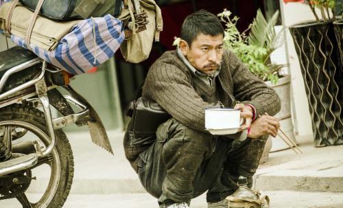 娱乐吃瓜酱农民工,揭秘农民工背后的故事 第3张 娱乐吃瓜酱农民工,揭秘农民工背后的故事 第3张